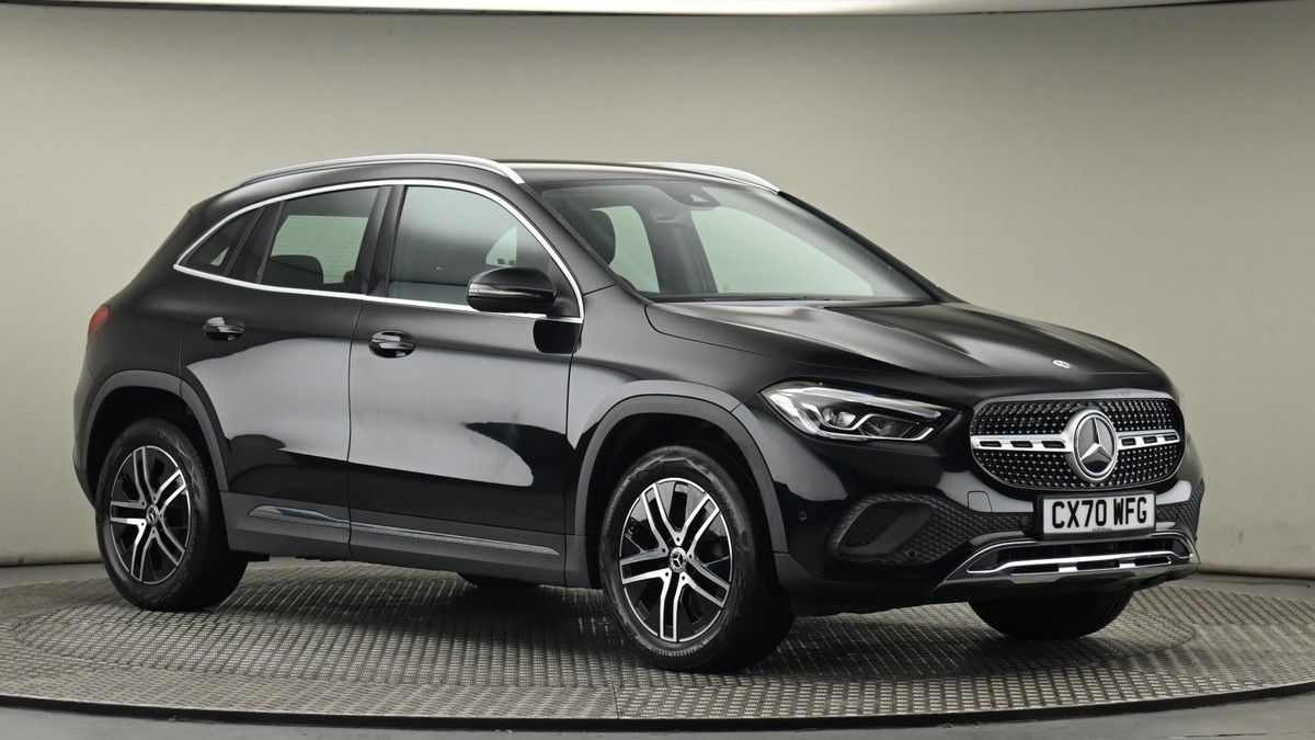 Mercedes-Benz GLA Image 20