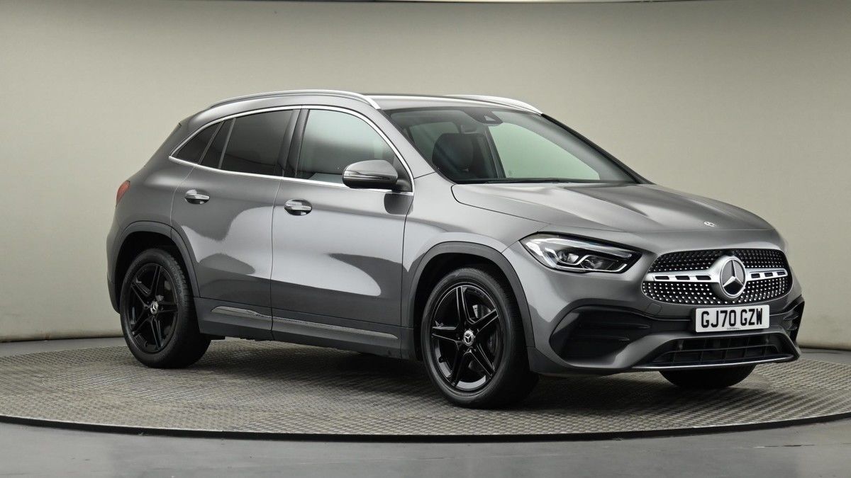 Mercedes-Benz GLA Image 19