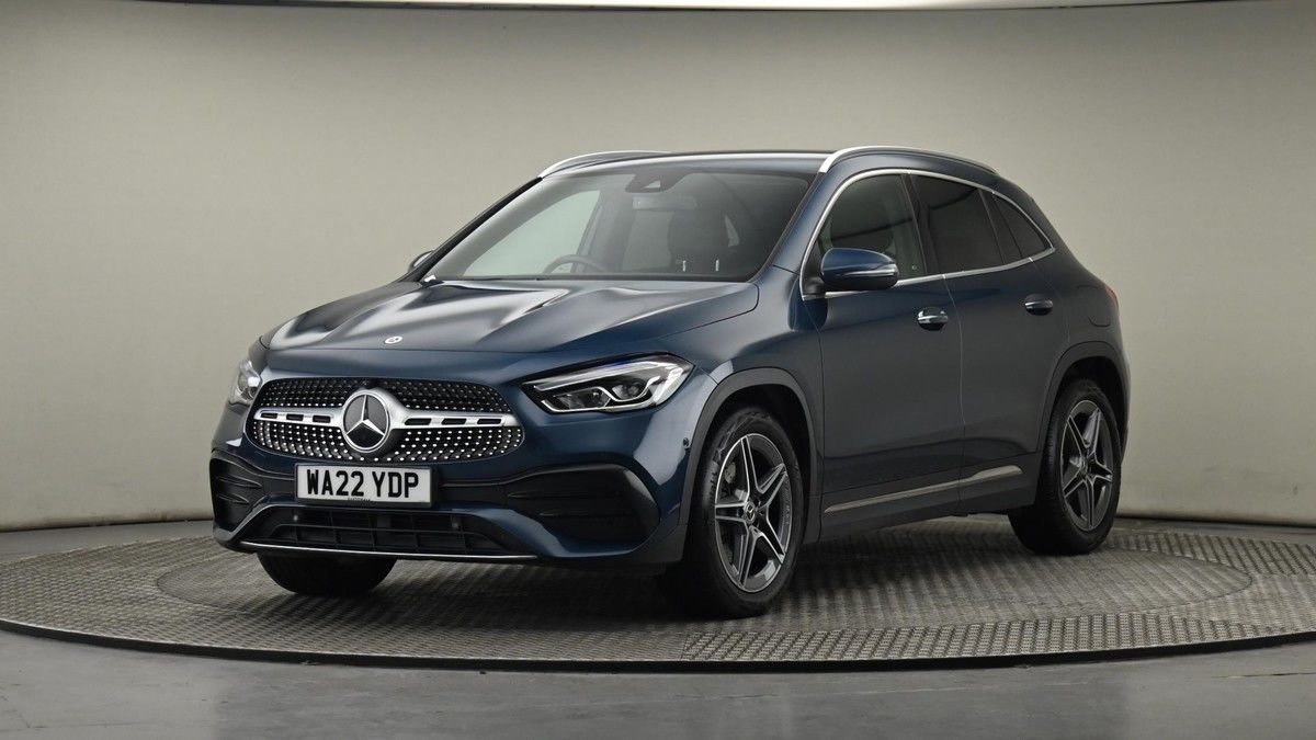 Mercedes-Benz GLA Image 22