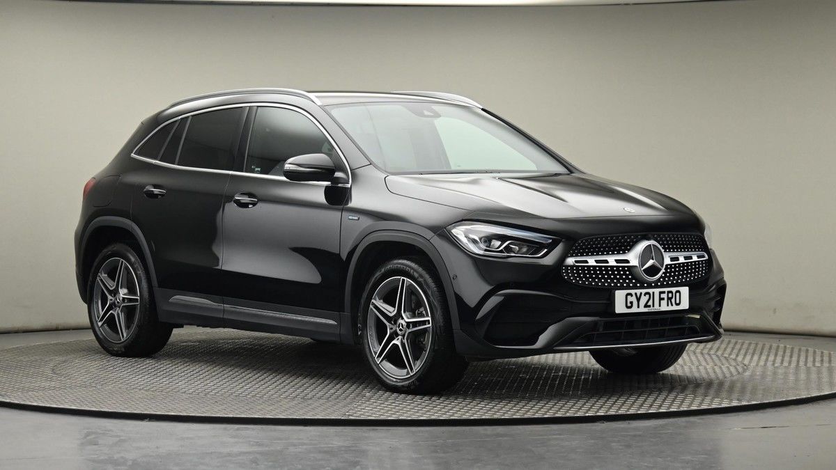 Mercedes-Benz GLA Image 20