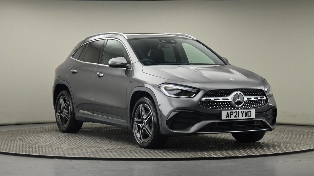 Mercedes-Benz GLA Sticky Header Image