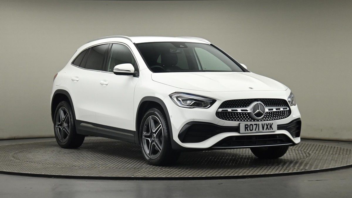 Mercedes-Benz GLA Sticky Header Image