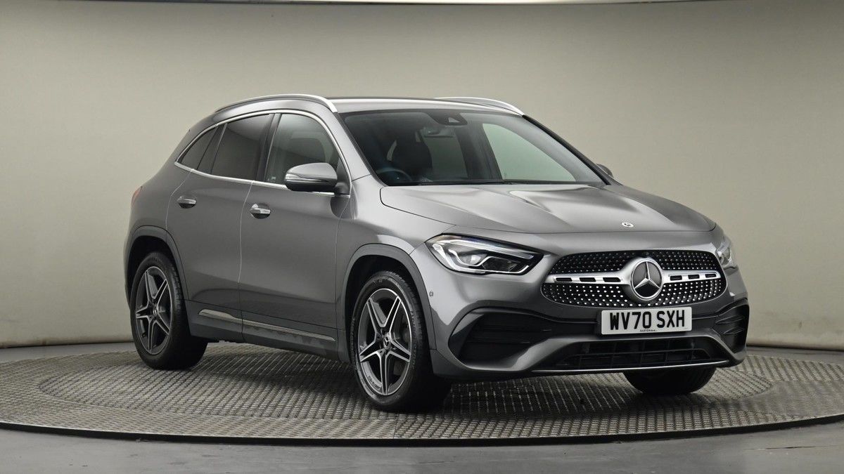 More views of Mercedes-Benz GLA