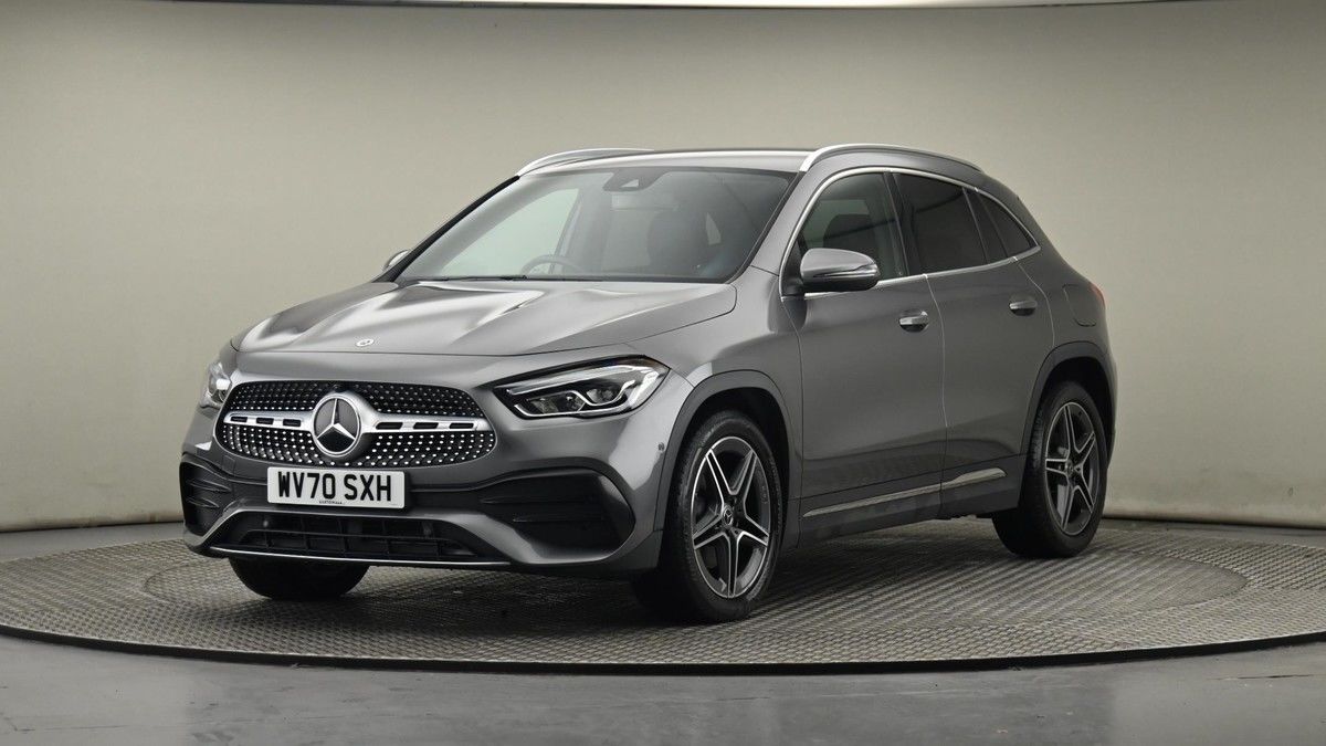 More views of Mercedes-Benz GLA