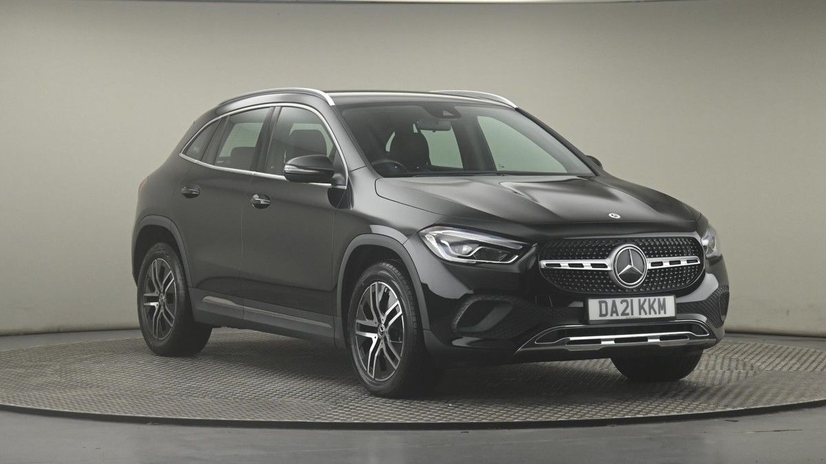 Mercedes-Benz GLA Sticky Header Image