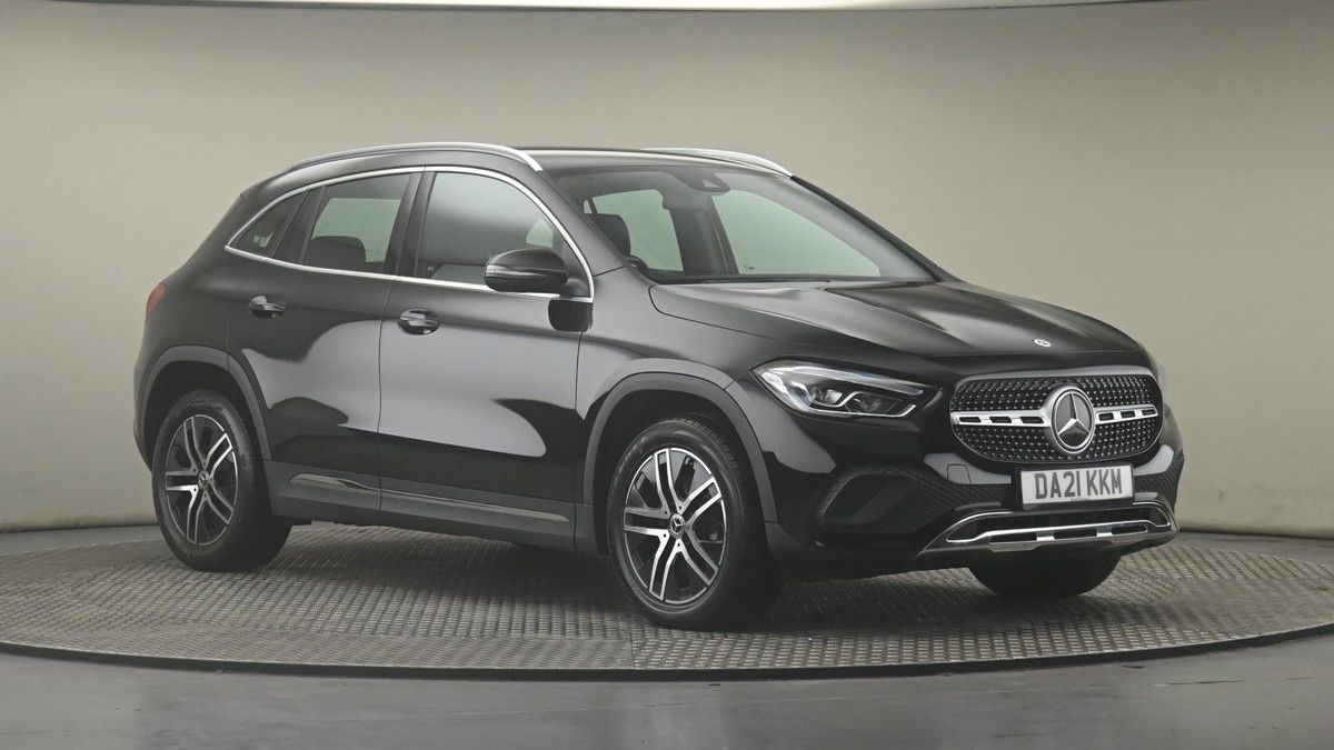 Mercedes-Benz GLA Image 20