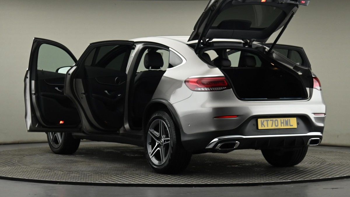 Mercedes-Benz GLC Image 28