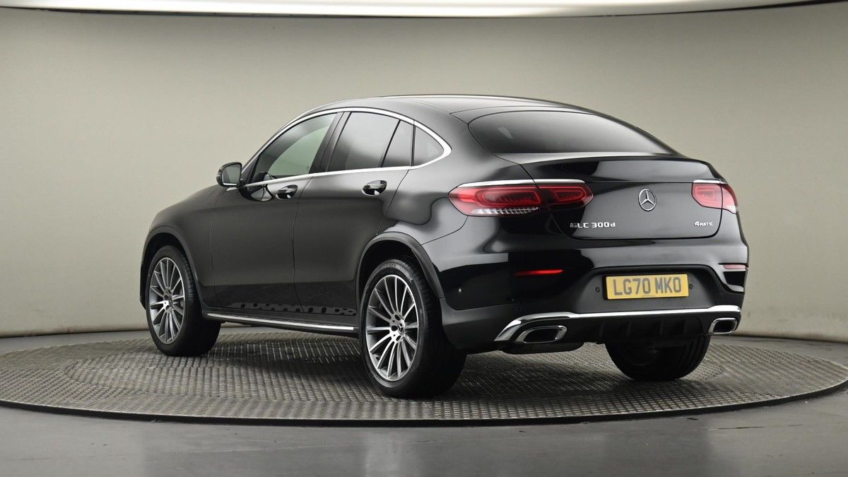 Mercedes-Benz GLC Image 24