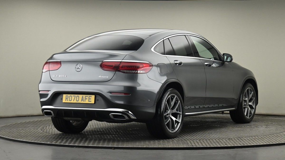 Mercedes-Benz GLC Image 26