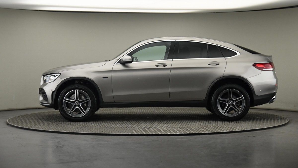 Mercedes-Benz GLC Image 23