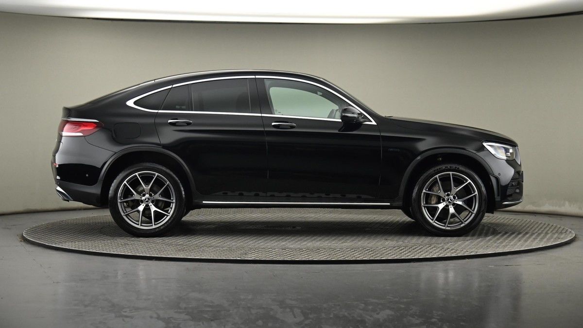 Mercedes-Benz GLC Image 27