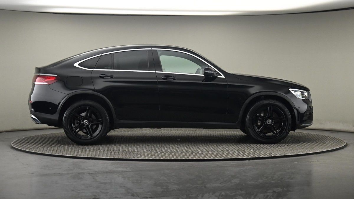 Mercedes-Benz GLC Image 27