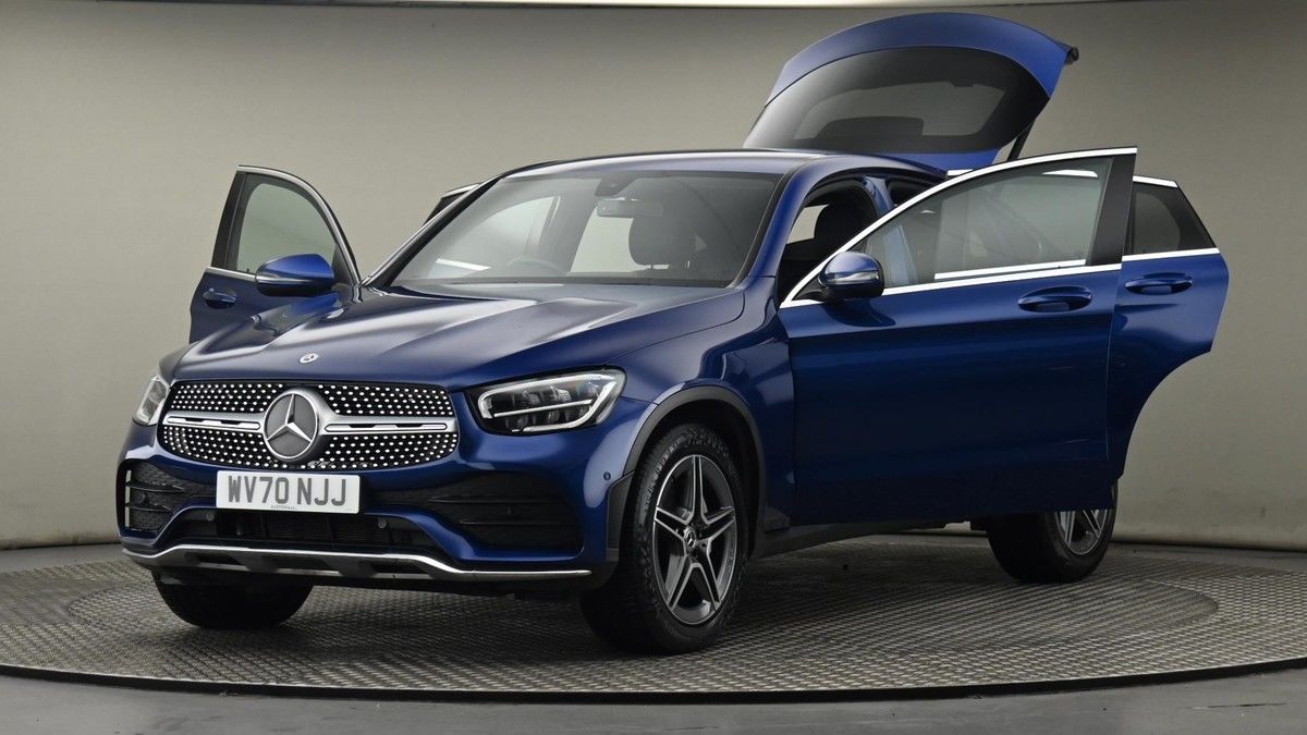 More views of Mercedes-Benz GLC