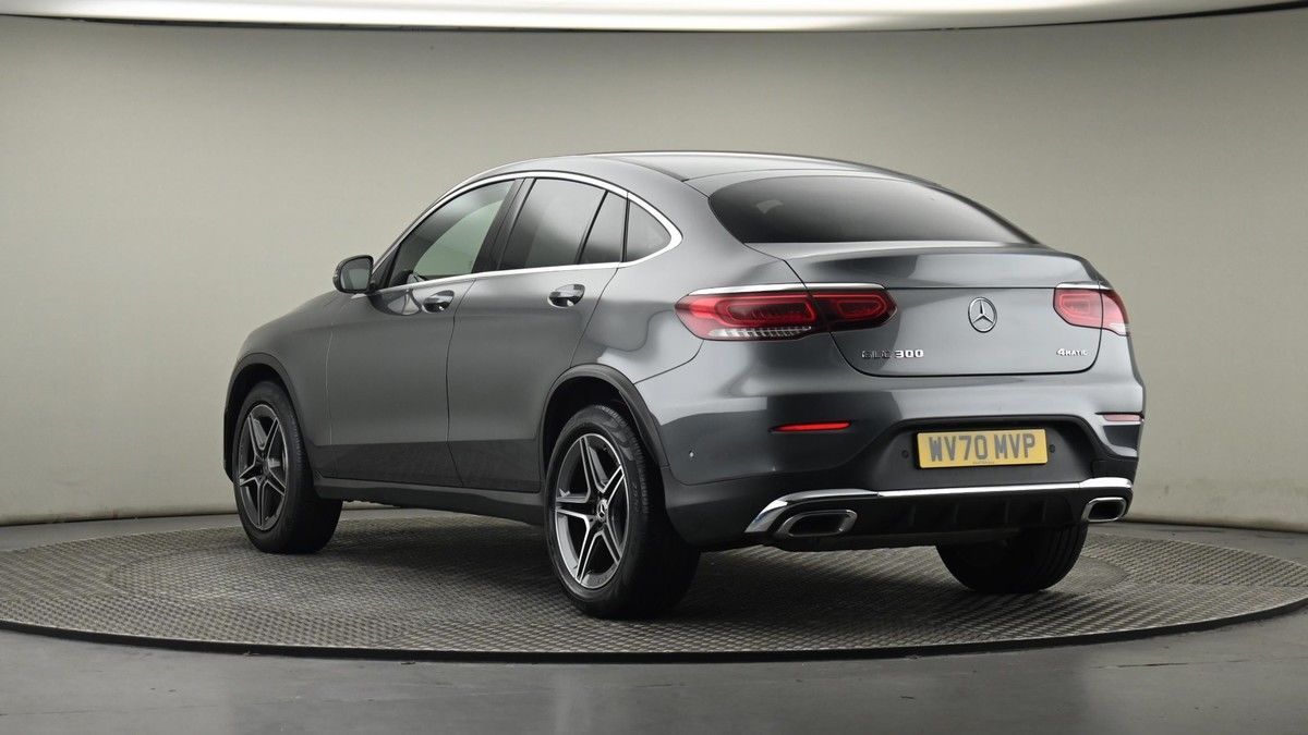 Mercedes-Benz GLC Image 24