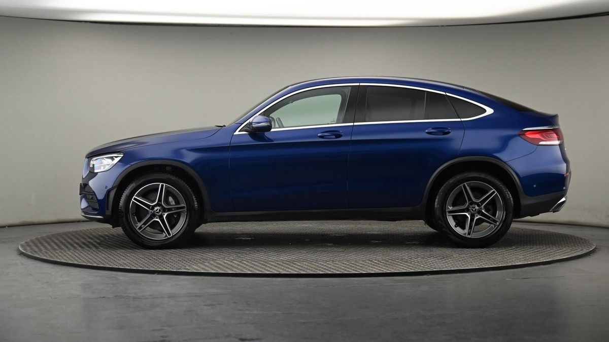 Mercedes-Benz GLC Image 11