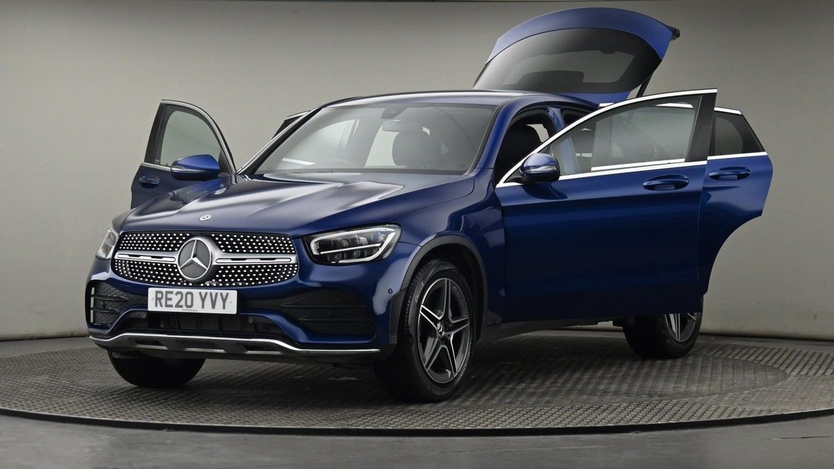 Mercedes-Benz GLC Image 16