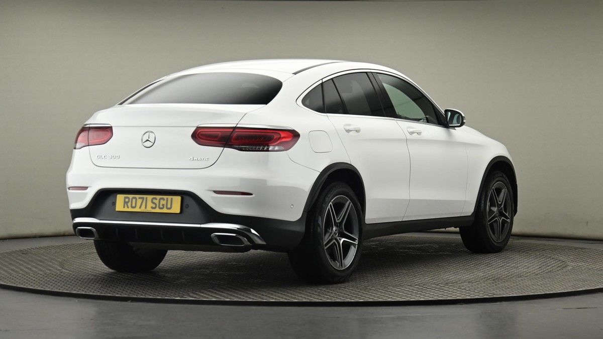 Mercedes-Benz GLC Image 26