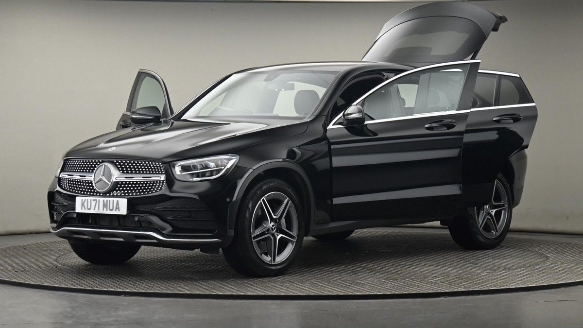 More views of Mercedes-Benz GLC