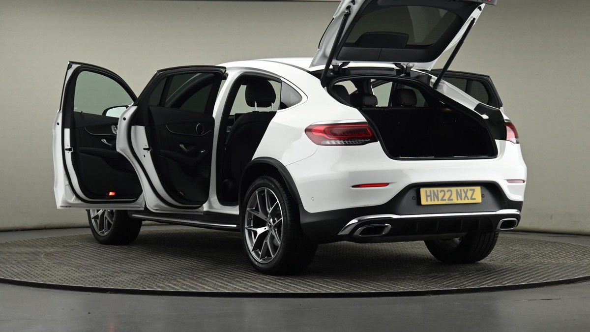 Mercedes-Benz GLC Image 29