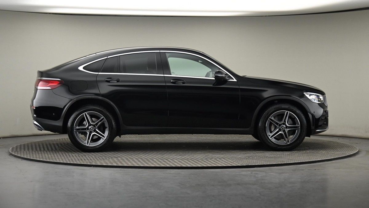 Mercedes-Benz GLC Image 27