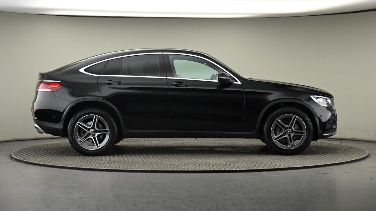 Mercedes-Benz GLC Image 27