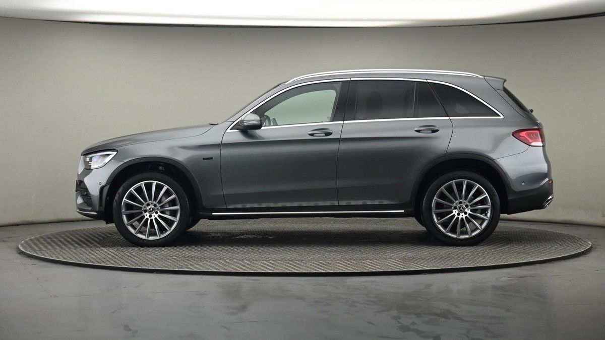 More views of Mercedes-Benz GLC