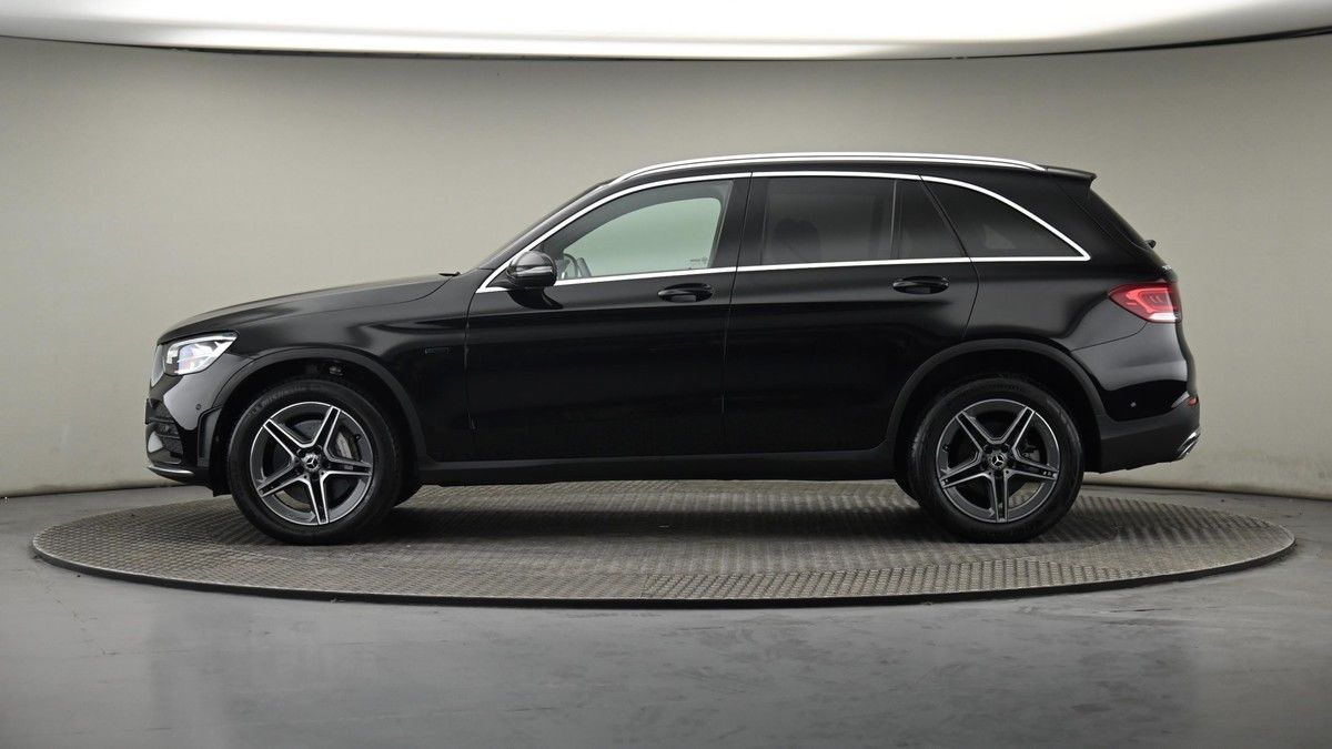 More views of Mercedes-Benz GLC