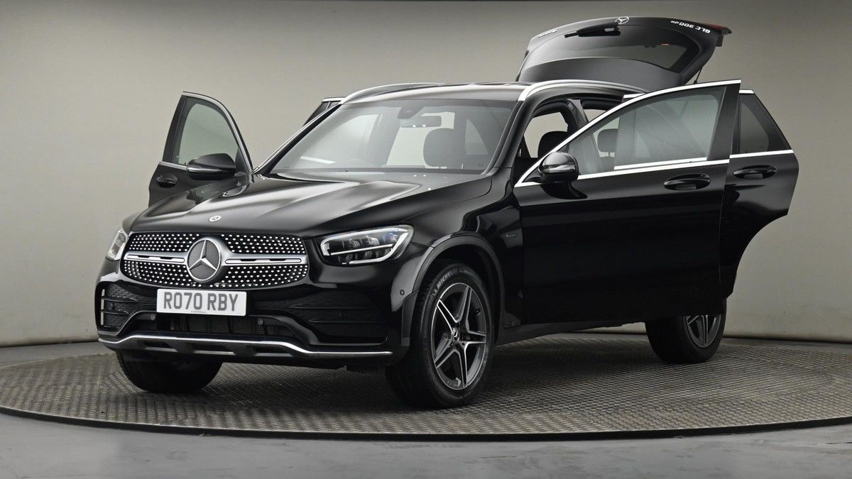 Mercedes-Benz GLC Image 28