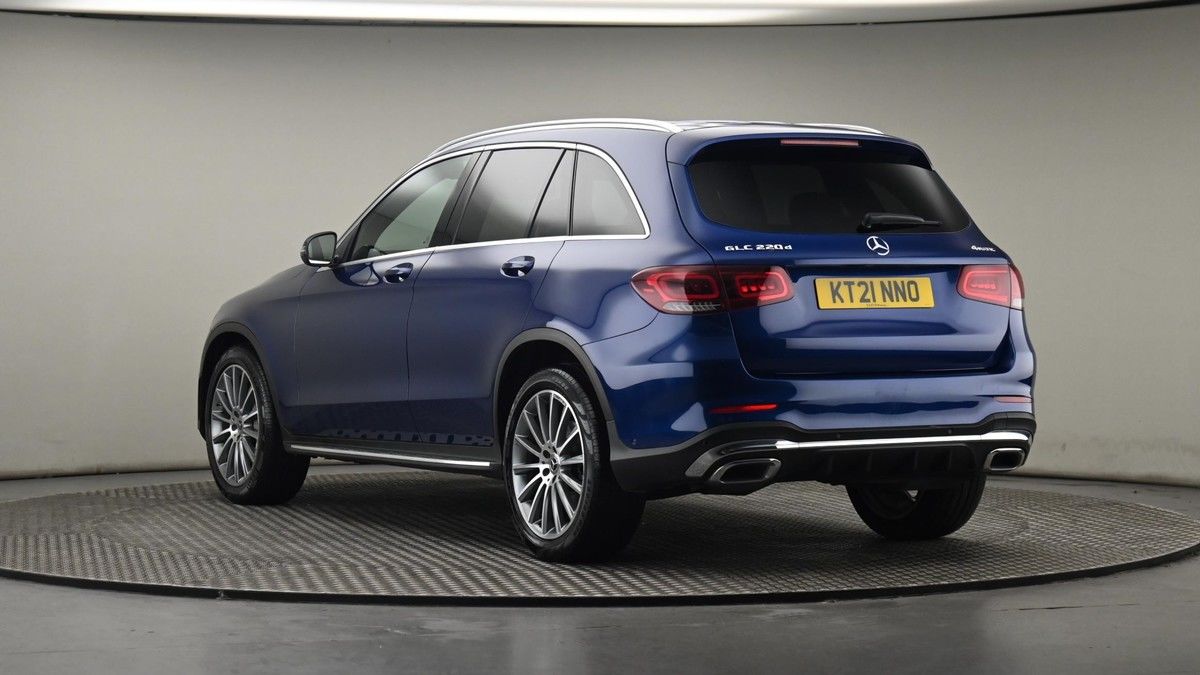 Mercedes-Benz GLC Image 24