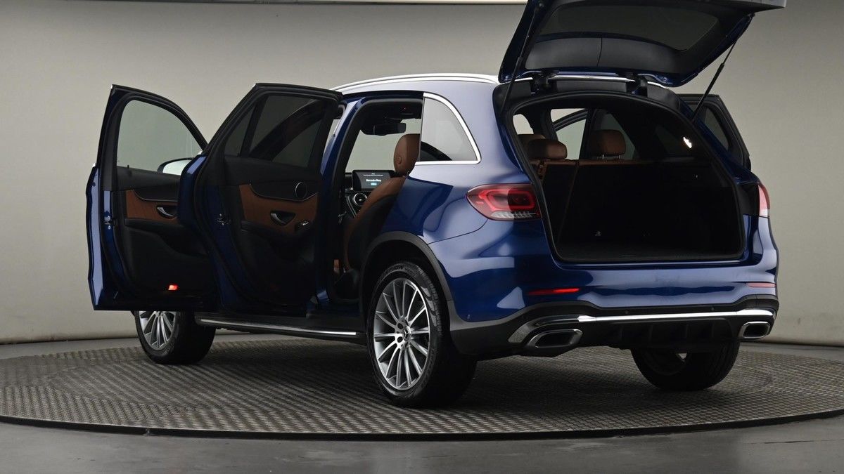 More views of Mercedes-Benz GLC