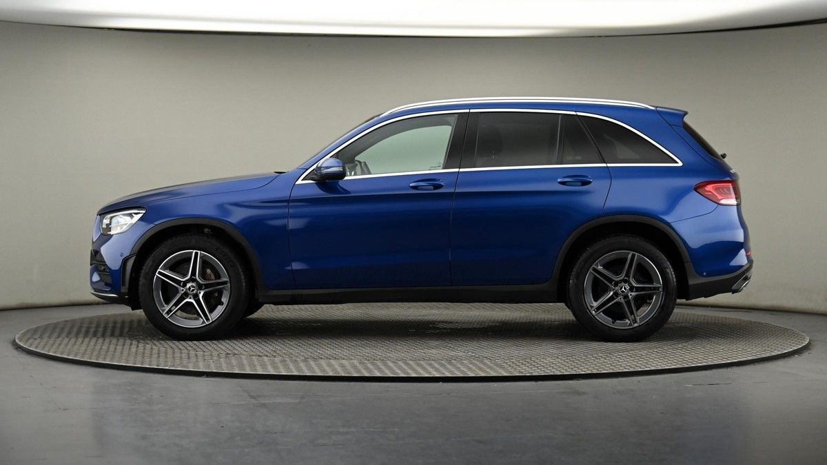 Mercedes-Benz GLC Image 23