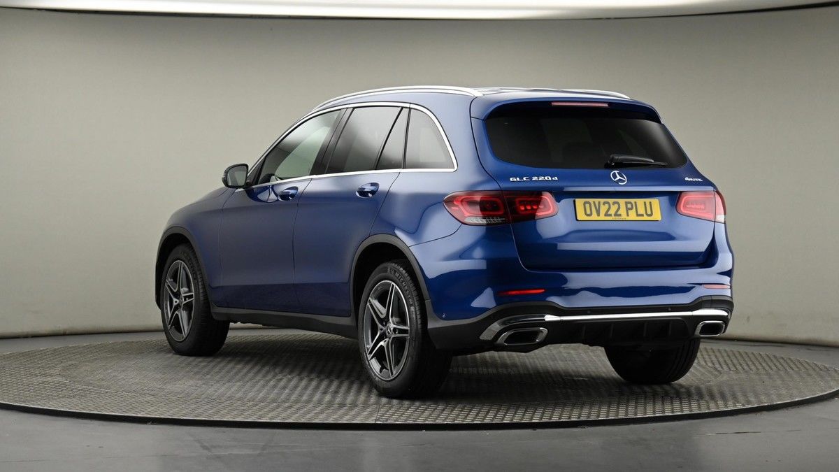 Mercedes-Benz GLC Image 24