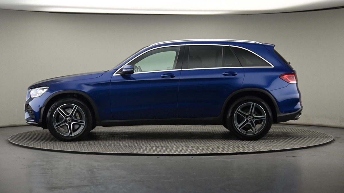 Mercedes-Benz GLC Image 23