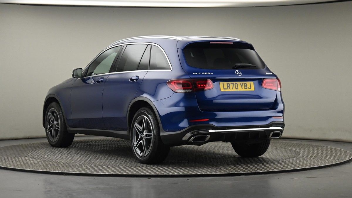 Mercedes-Benz GLC Image 24