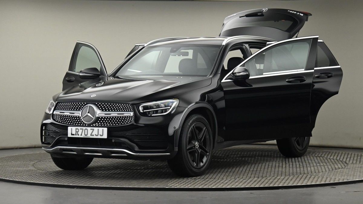 Mercedes-Benz GLC Image 28