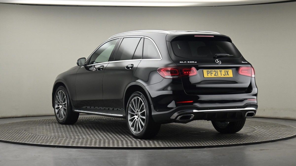 Mercedes-Benz GLC Image 24