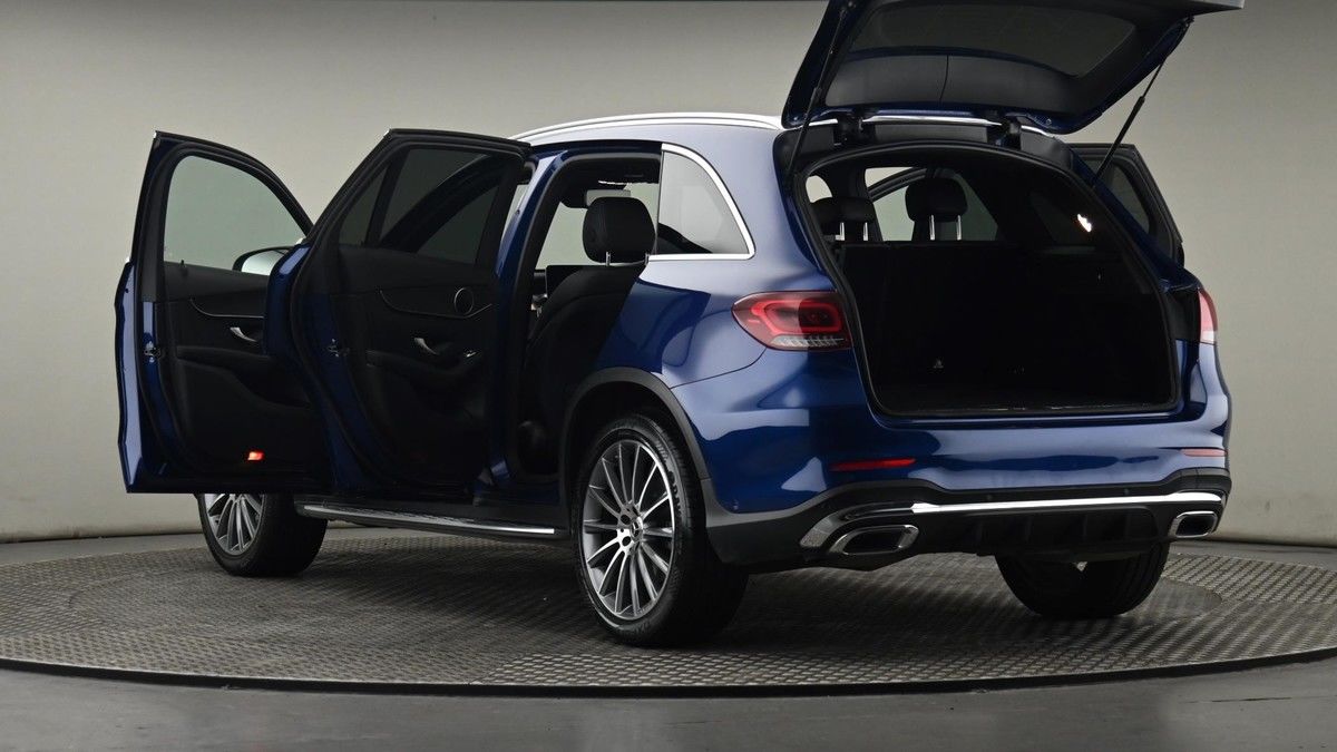 Mercedes-Benz GLC Image 29