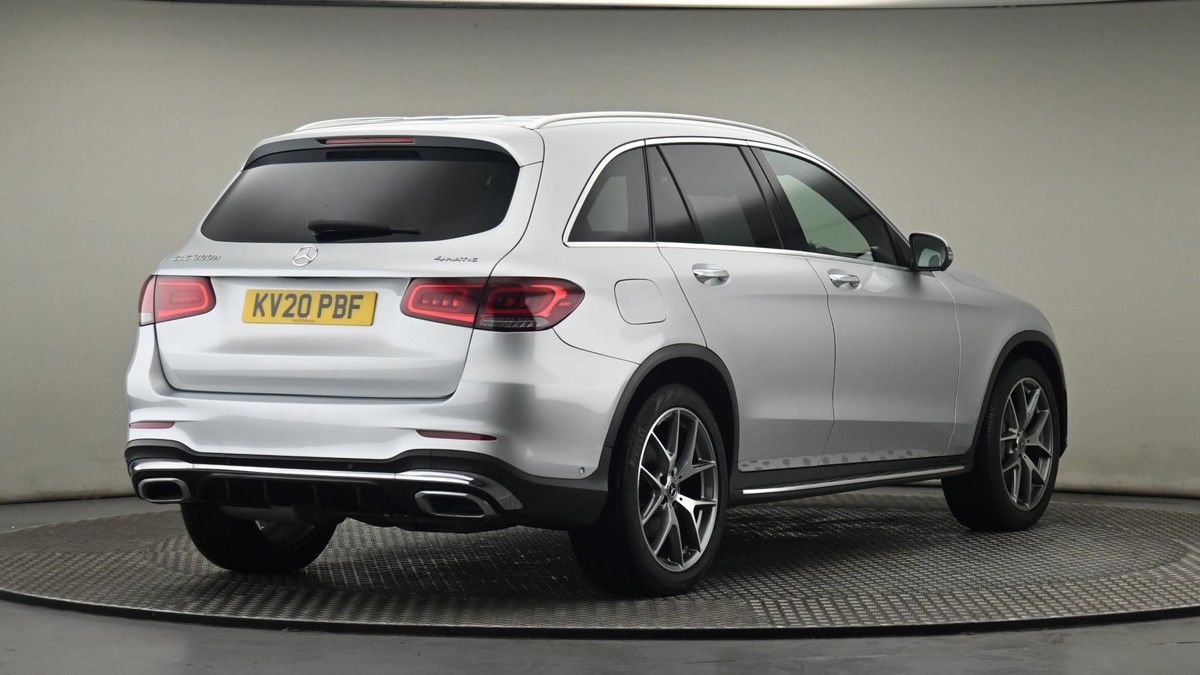 Mercedes-Benz GLC Image 26