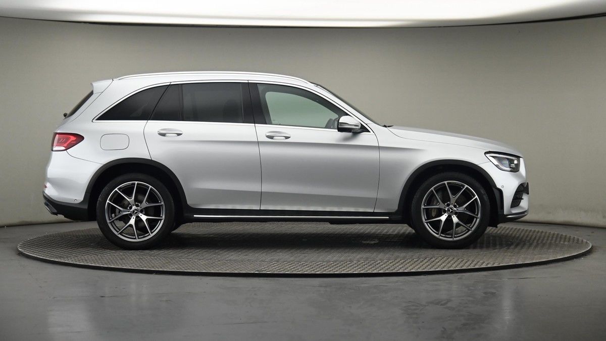 Mercedes-Benz GLC Class Image 27