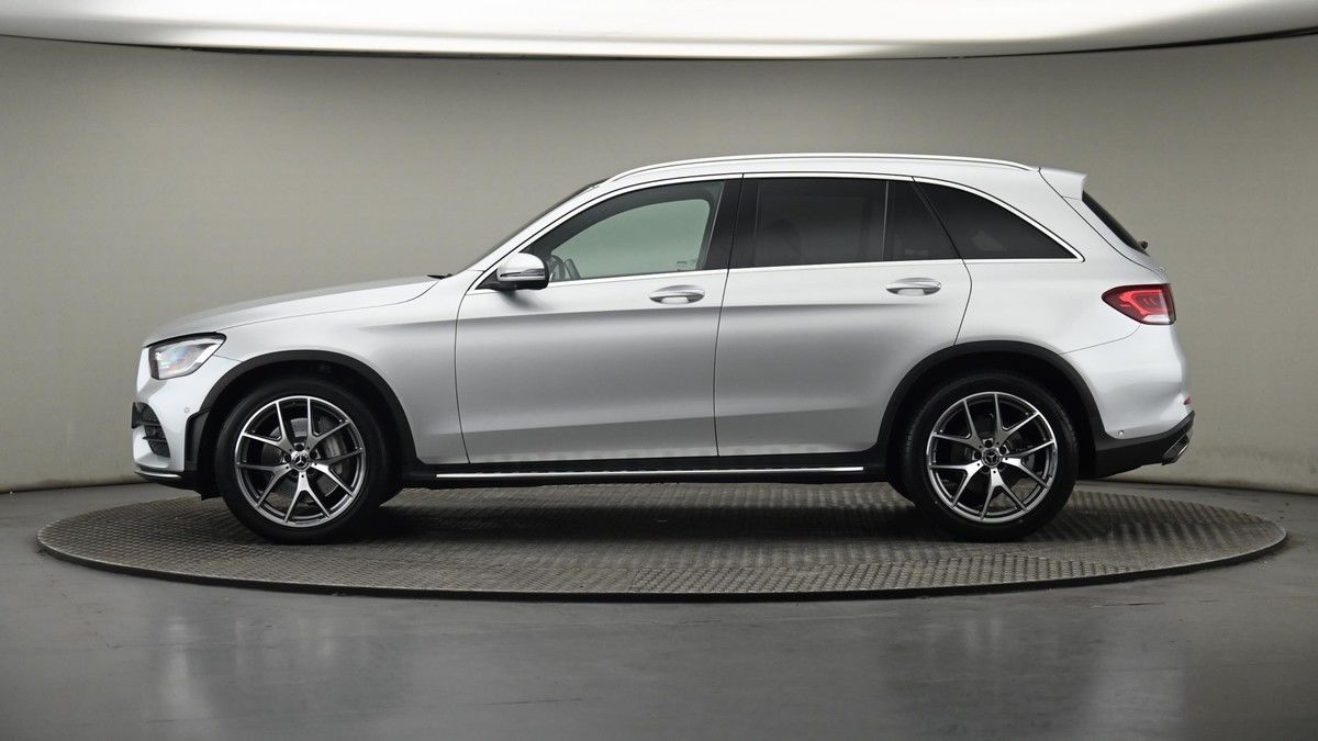 Mercedes-Benz GLC Class Image 23