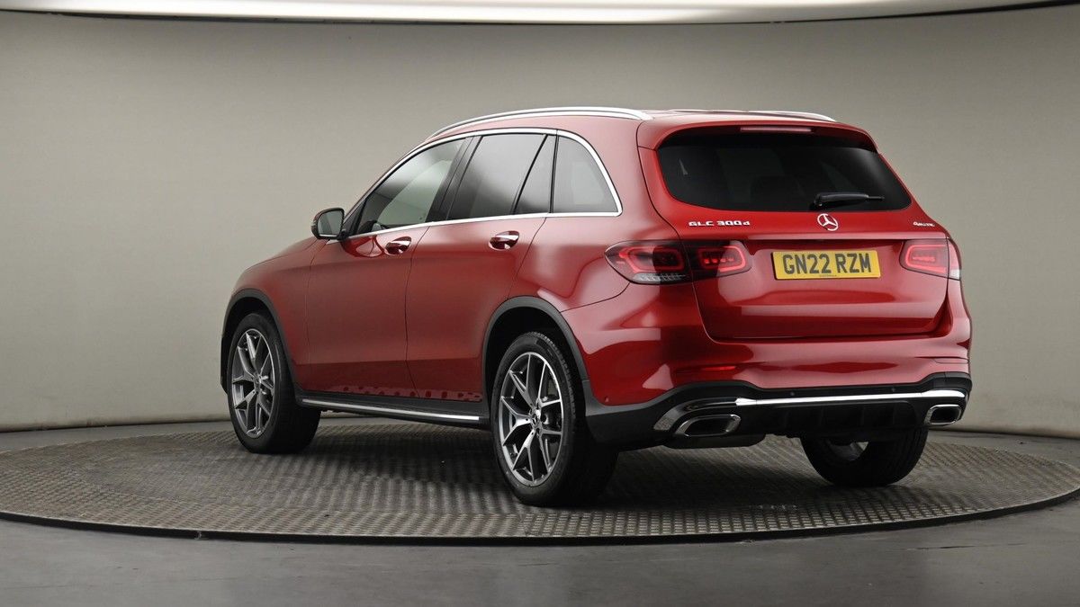 Mercedes-Benz GLC Image 24