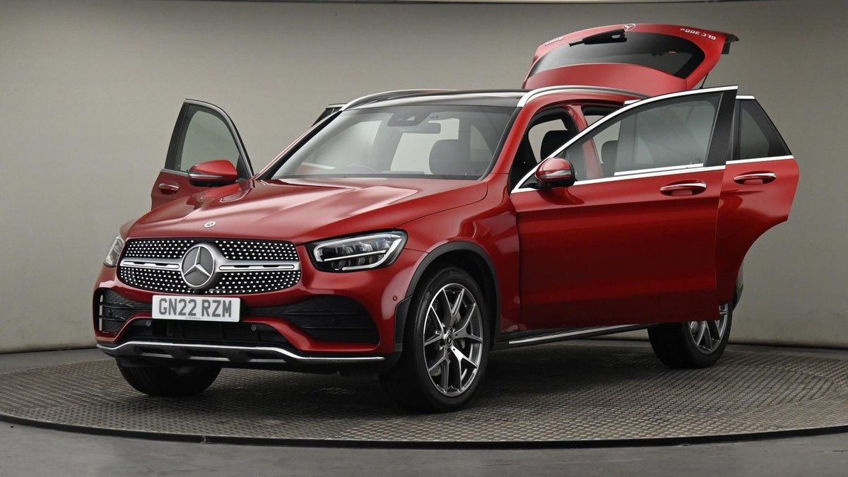 More views of Mercedes-Benz GLC