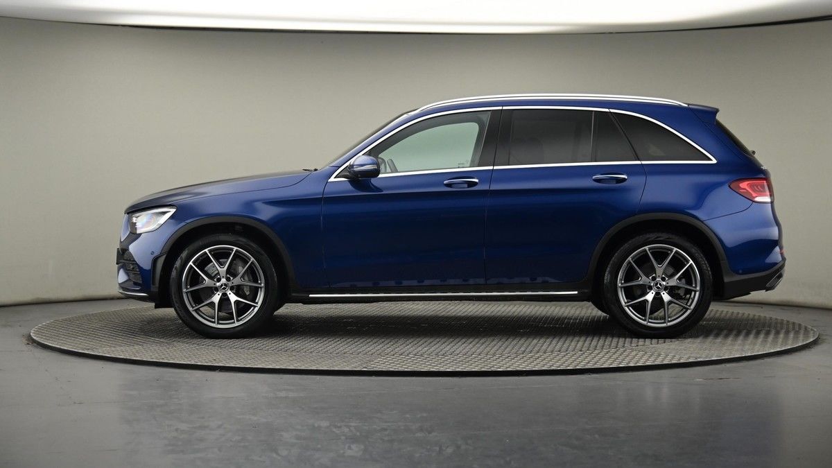 Mercedes-Benz GLC Image 23