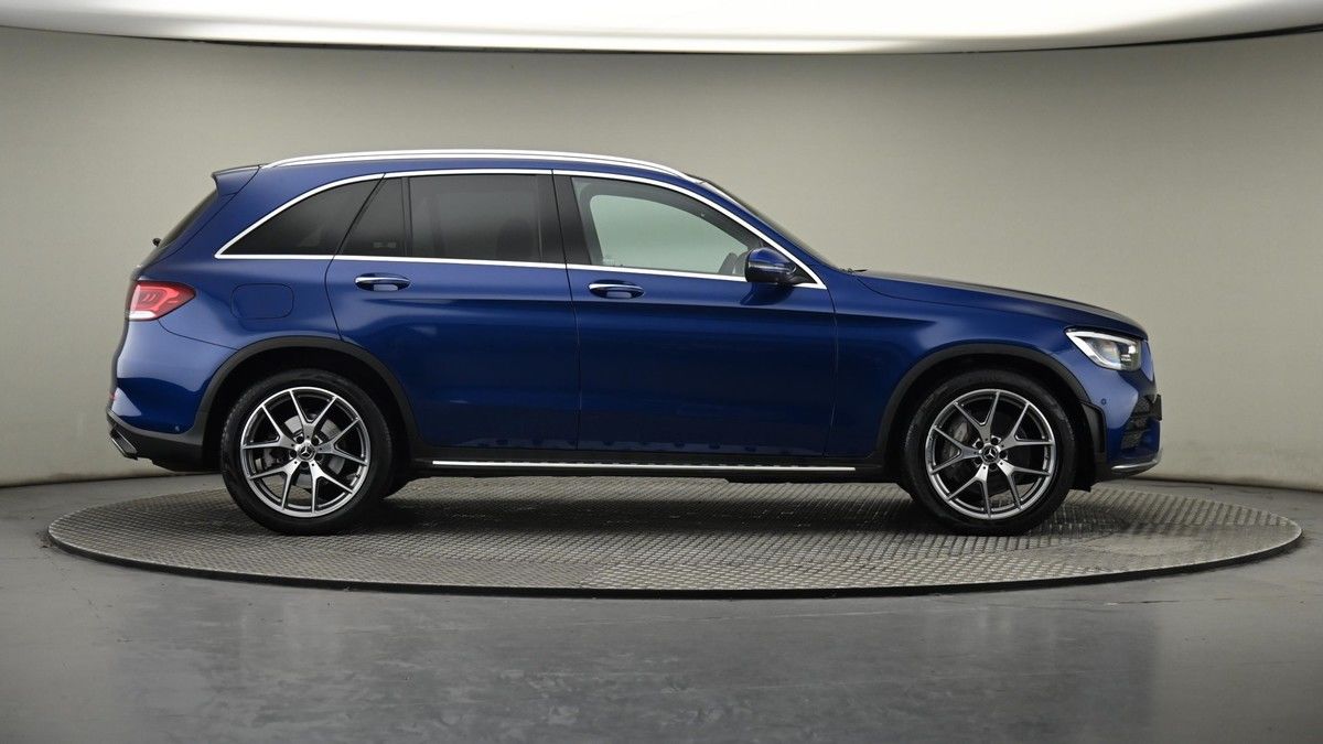 Mercedes-Benz GLC Image 27