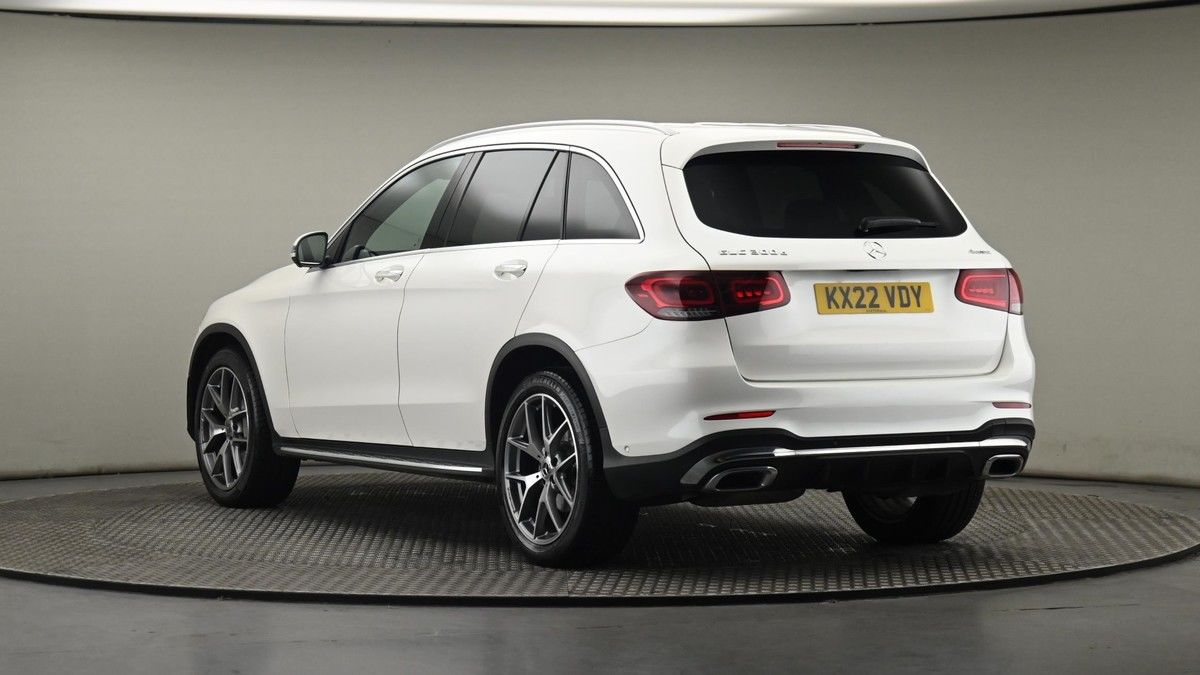 Mercedes-Benz GLC Image 24