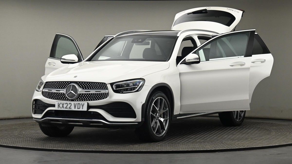 Mercedes-Benz GLC Image 28