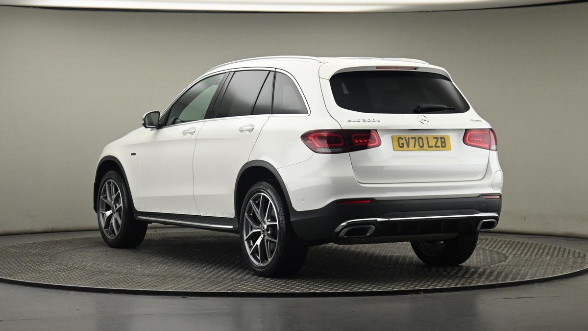 Mercedes-Benz GLC Image 24