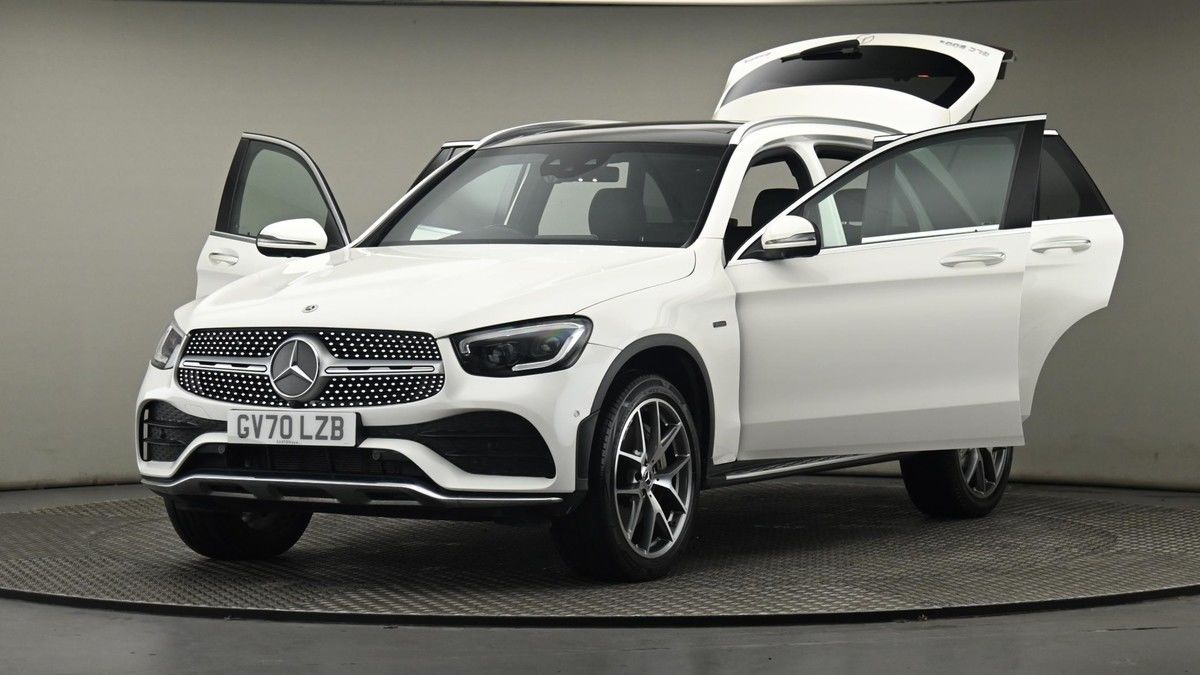 Mercedes-Benz GLC Image 28