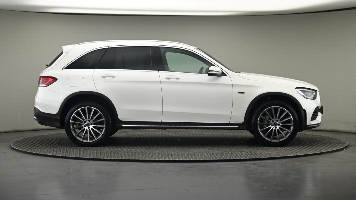 Mercedes-Benz GLC Image 27