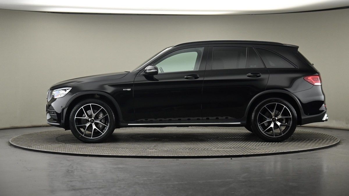 Mercedes-Benz GLC Image 23